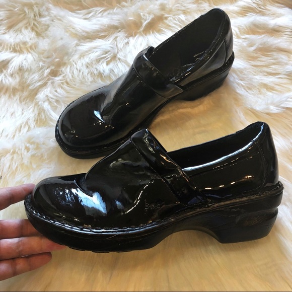 boc black patent leather clogs